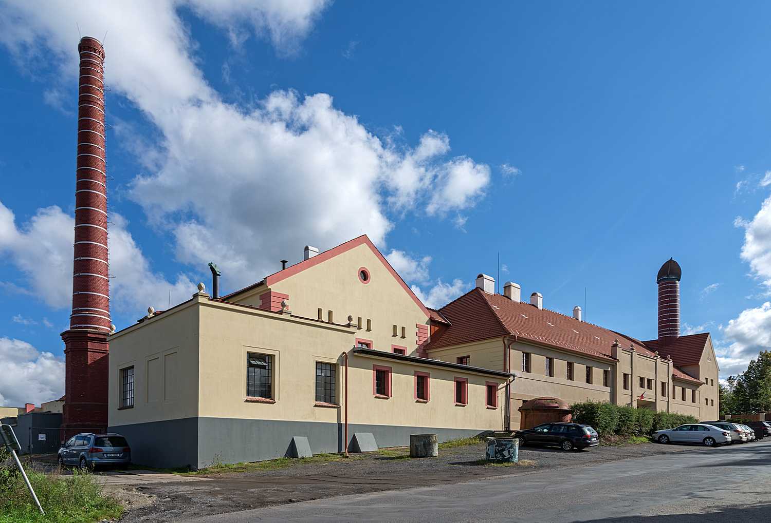 02-large-slide