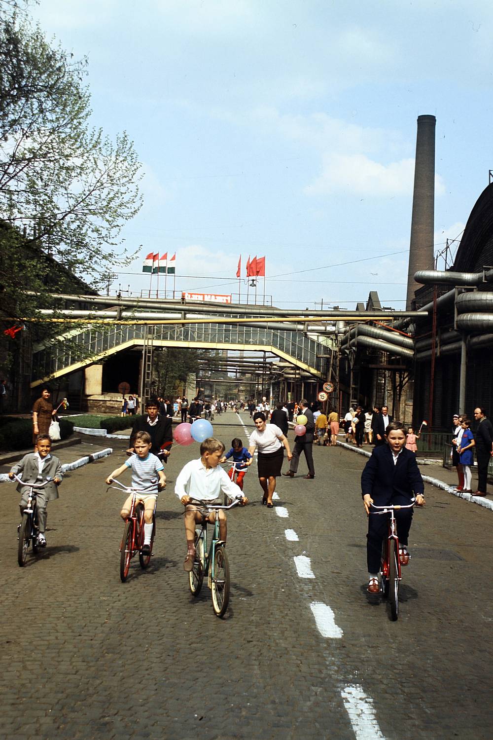 11-large-slide