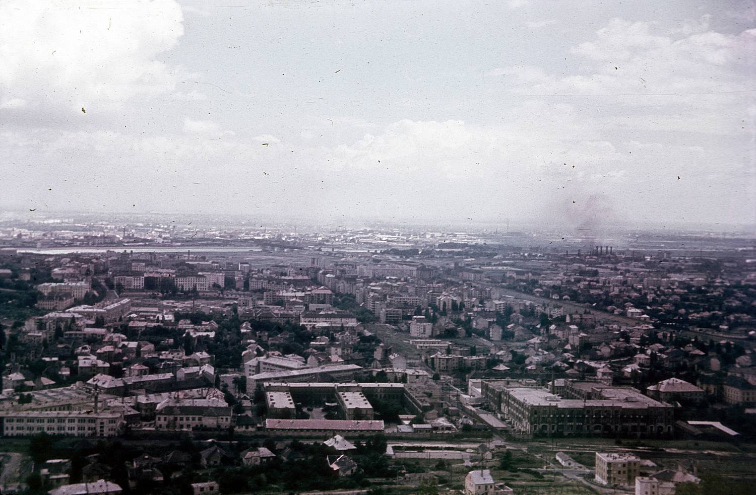 04-large-slide