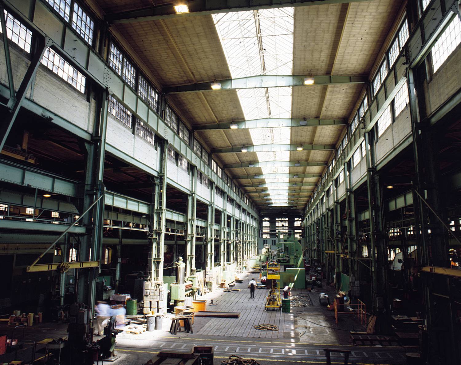 09-large-slide